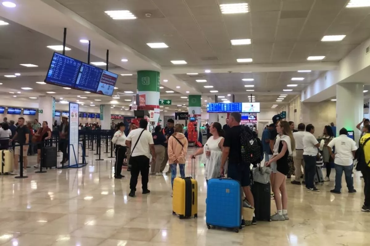 Aeropuerto Canc N Mantiene El Flujo De Turistas A Pesar De La Temporada