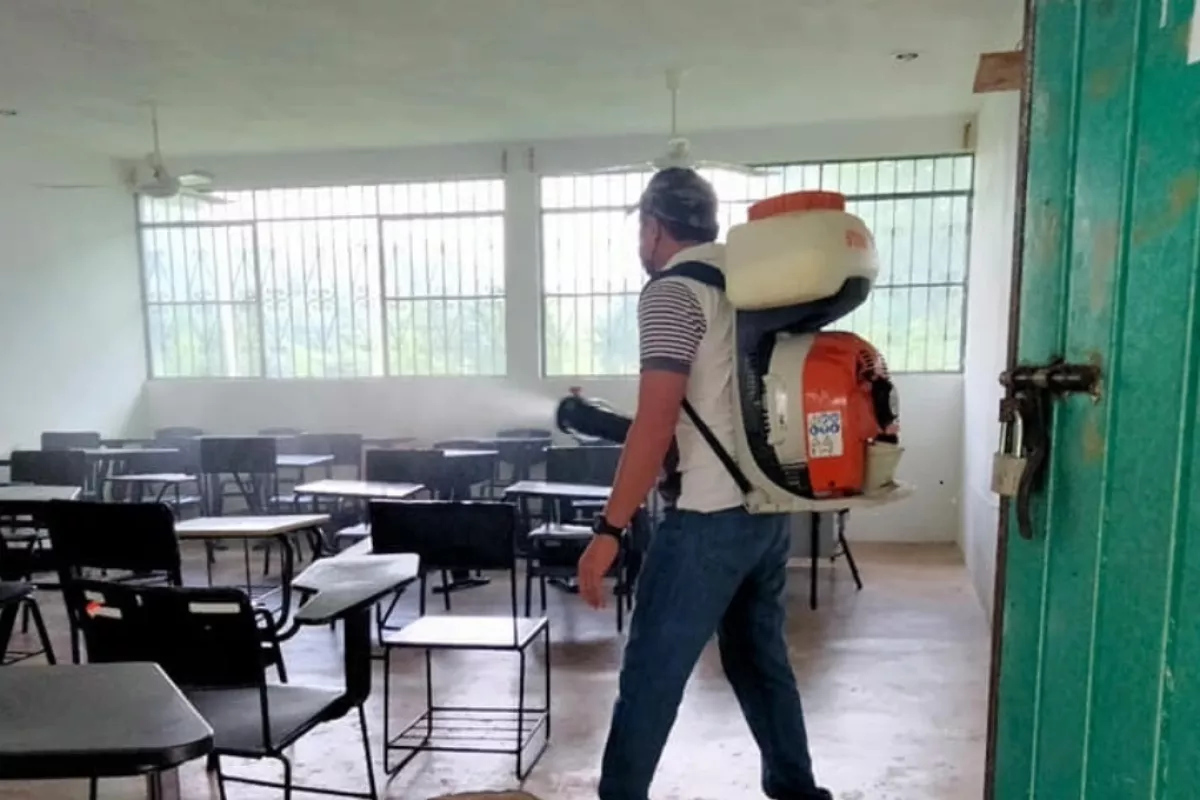 Suspenden Clases En Acanceh Ante Fumigaci N En Escuelas Contra El