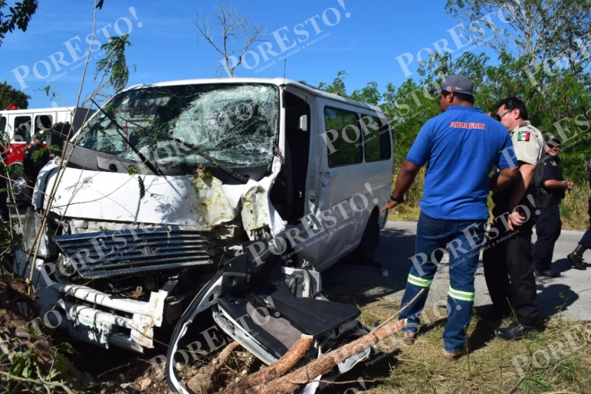 Hombres quedan prensados tras choque en la vía Chuburná Sierra Papacal