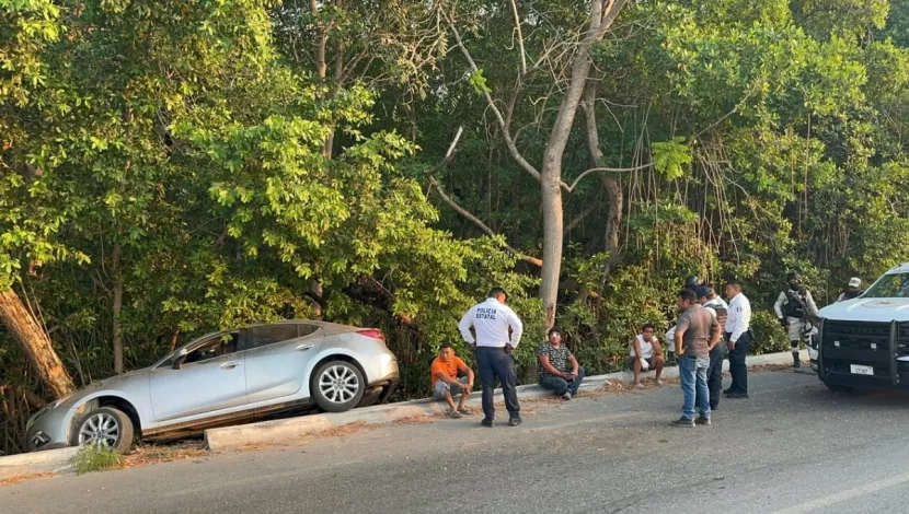 Automovilista Ebrio Provoca Aparatosa Salida De Camino En Campeche EN