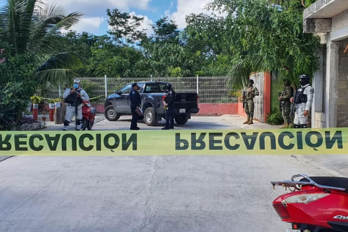 Encuentran más armas y droga en segundo cateo a narcocasa en Cozumel