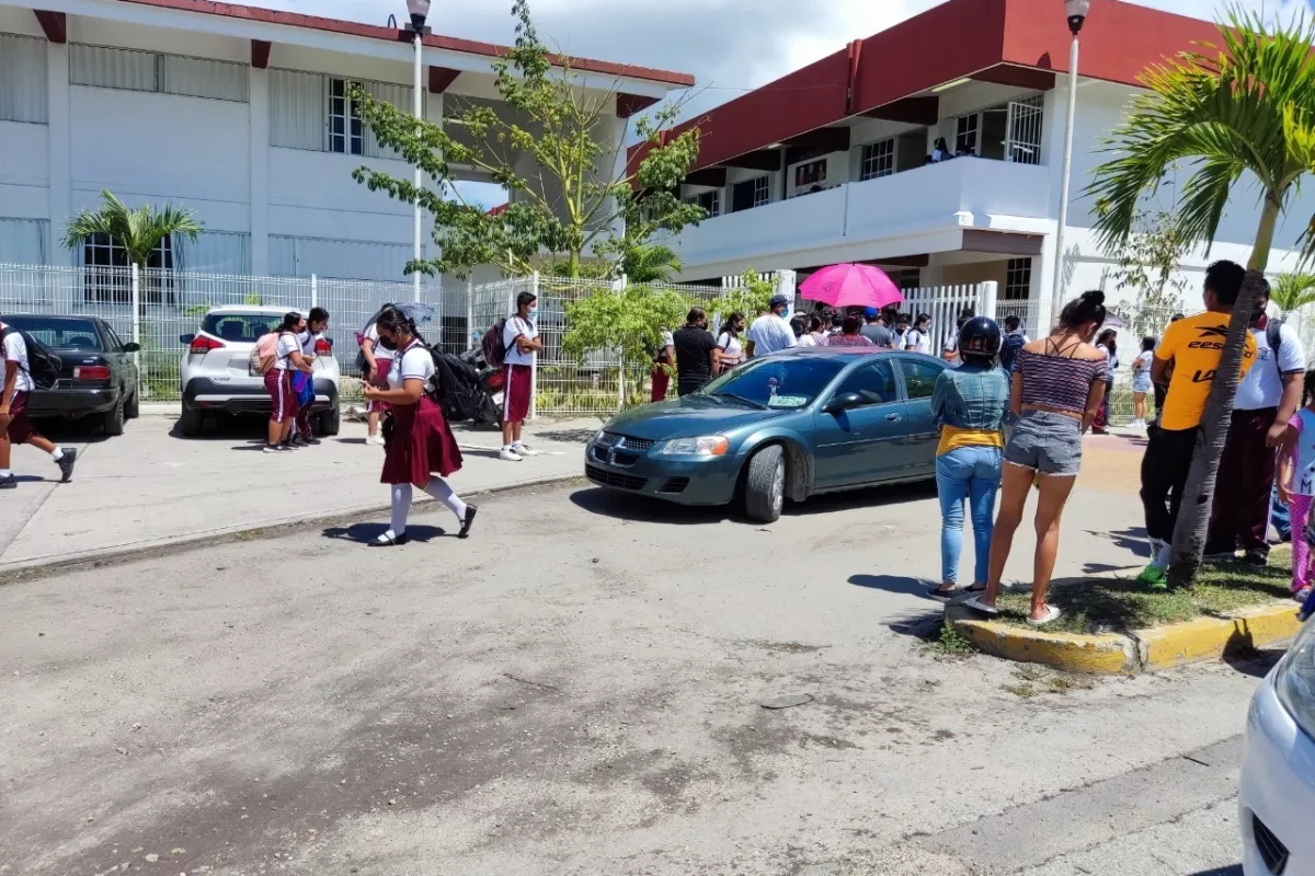 Denuncian A Maestro Por Supuesto Acoso Sexual En Una Secundaria De