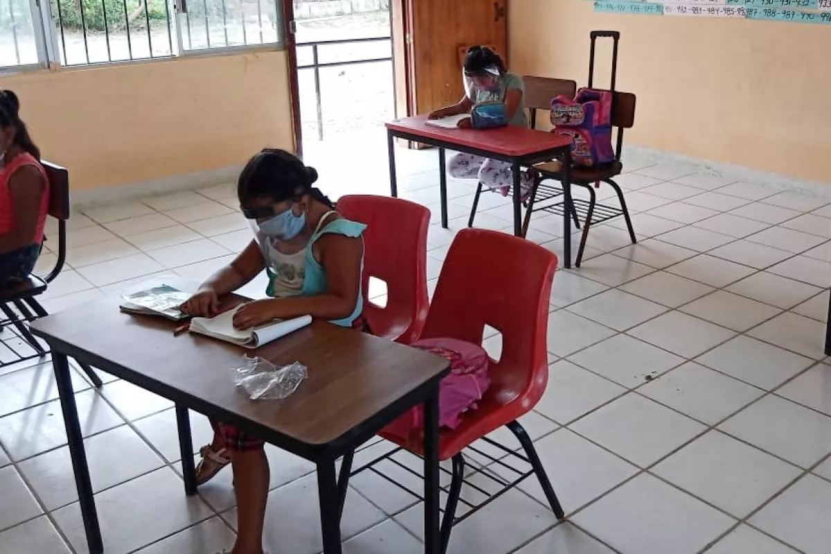 Regresan más de 30 mil estudiantes a las aulas en Campeche PorEsto