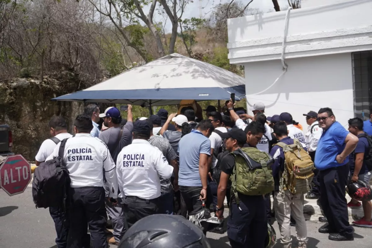 Niegan pago a policías de Campeche en paro pese a amparo EN VIVO