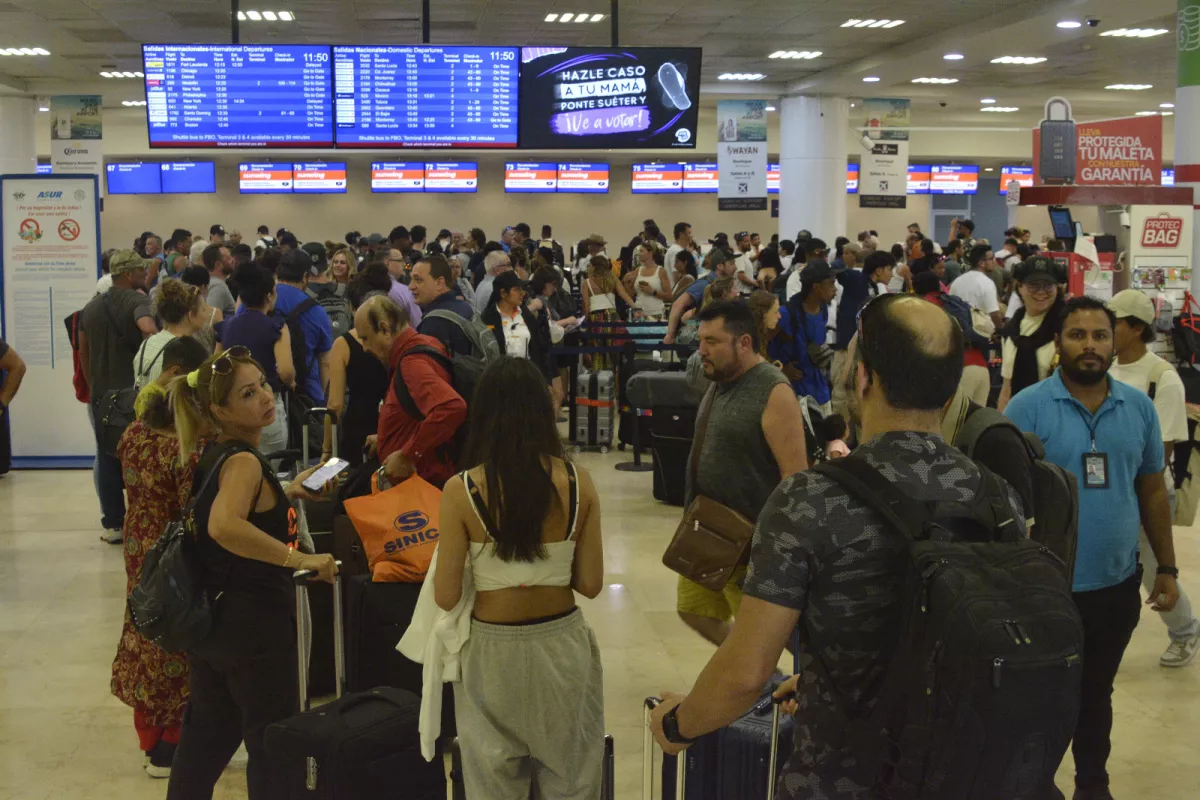 Aeropuerto De Canc N Registra Vuelos Internacionales Retrasados Este