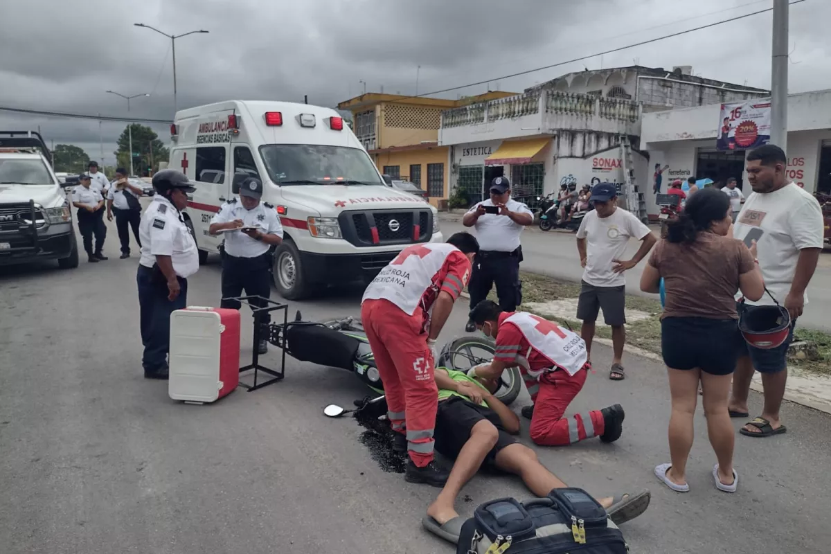 Motociclista Resulta Herido Luego De Estrellarse Contra Un Auto En