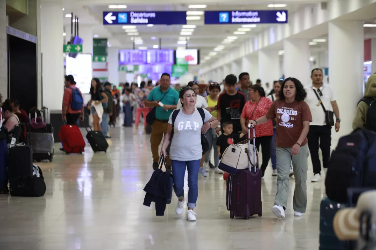 Aerolínea Wingo deja varados a pasajeros del vuelo Cancún a Bogotá