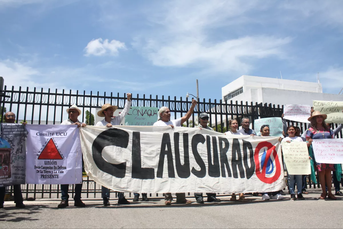 Activistas Clausuran A La Conagua En Yucat N Los Acusan De Ser