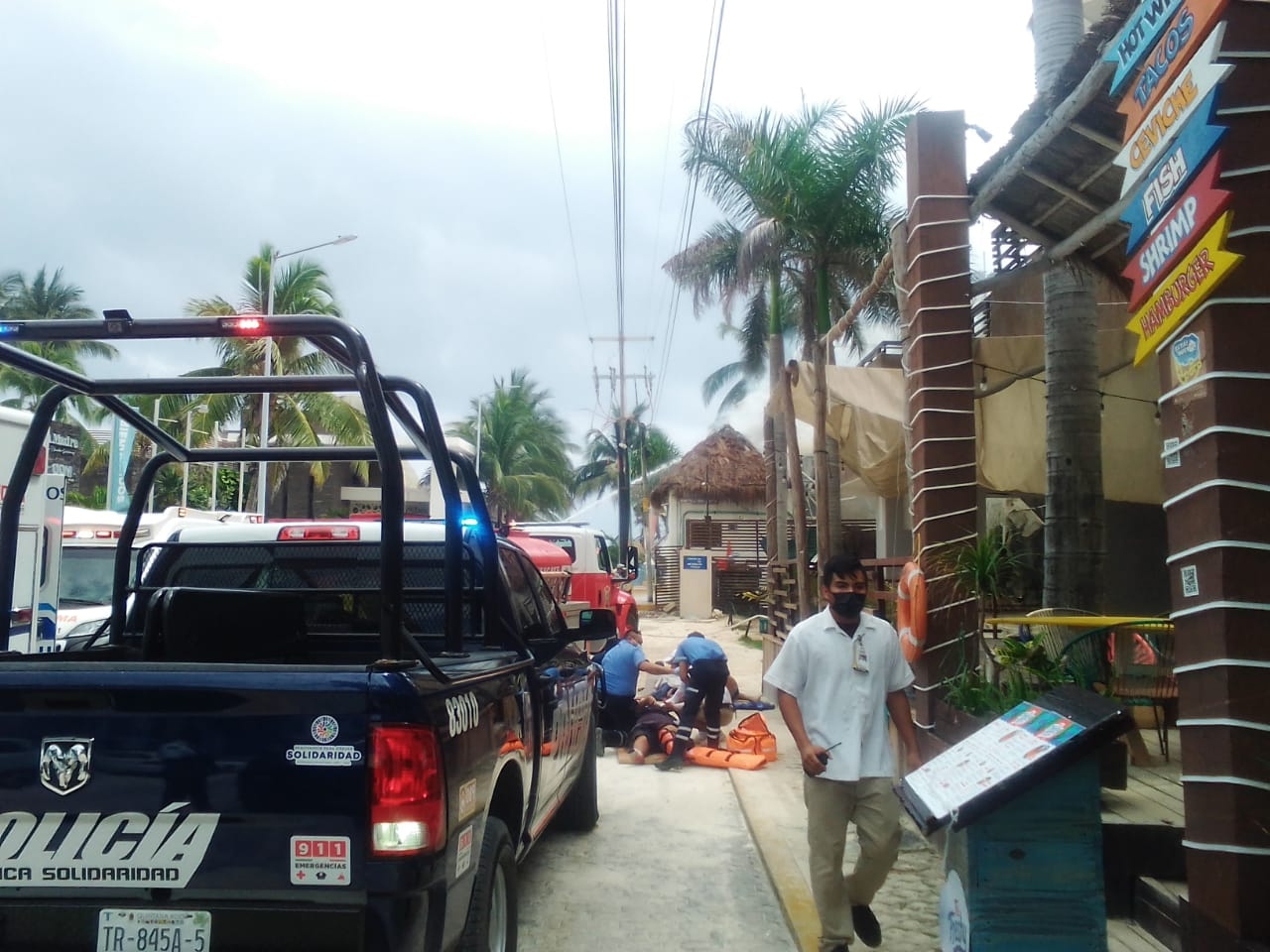 Suman 21 heridos tras la explosión de Playa Mamitas