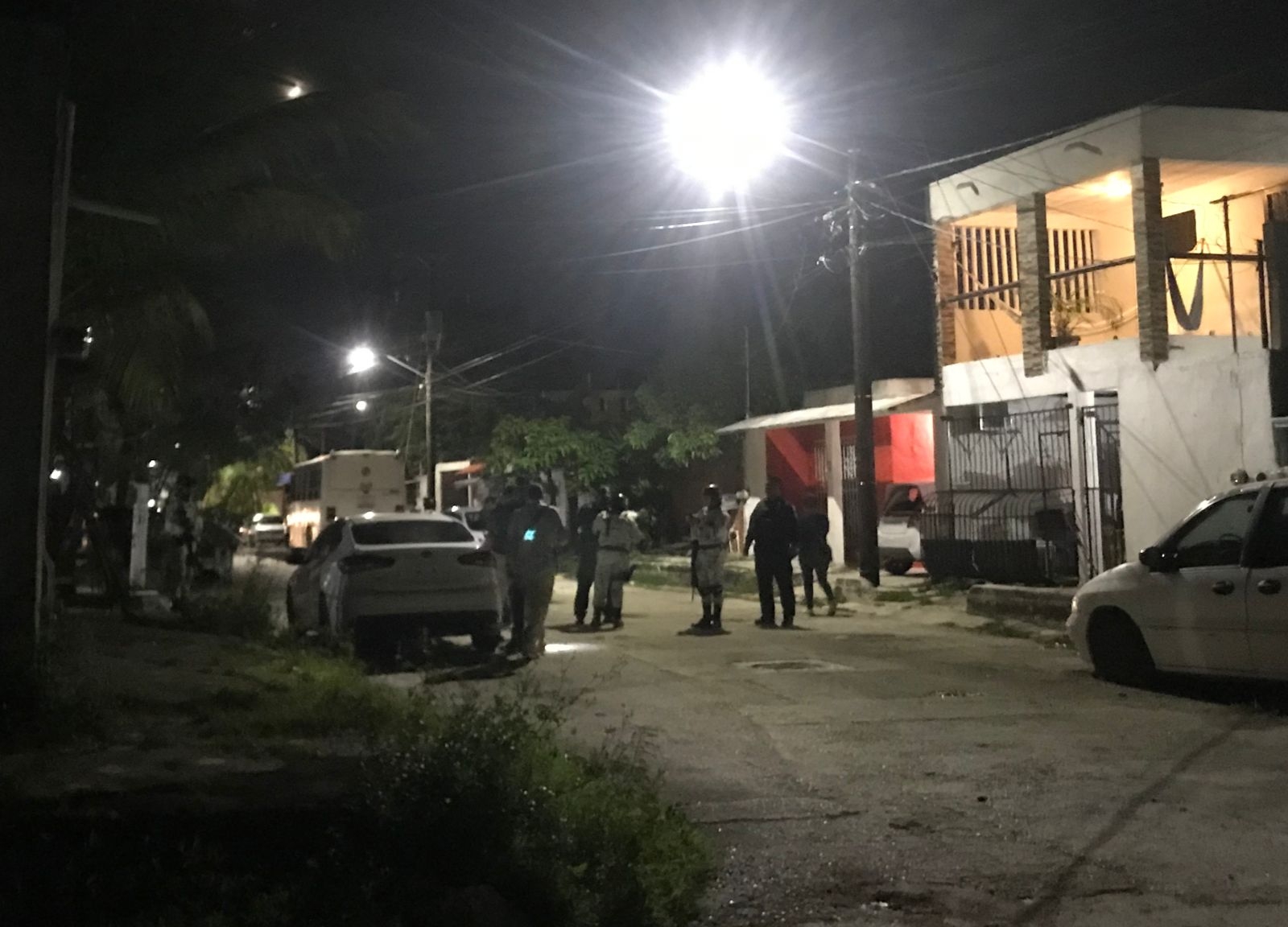Fuerte movilización tras intento de secuestro en Puerto Juárez, Cancún