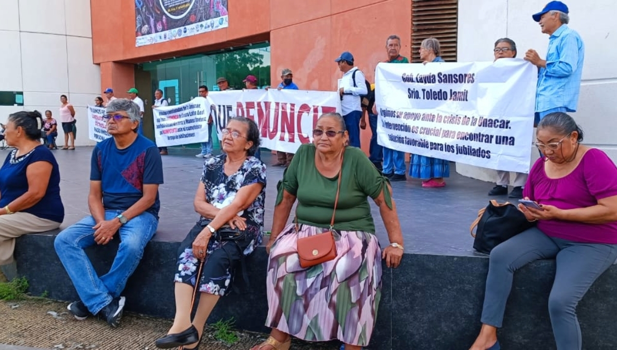 Sindicalizados de la Universidad de Ciudad del Carmen quieren fuera a la Rectora