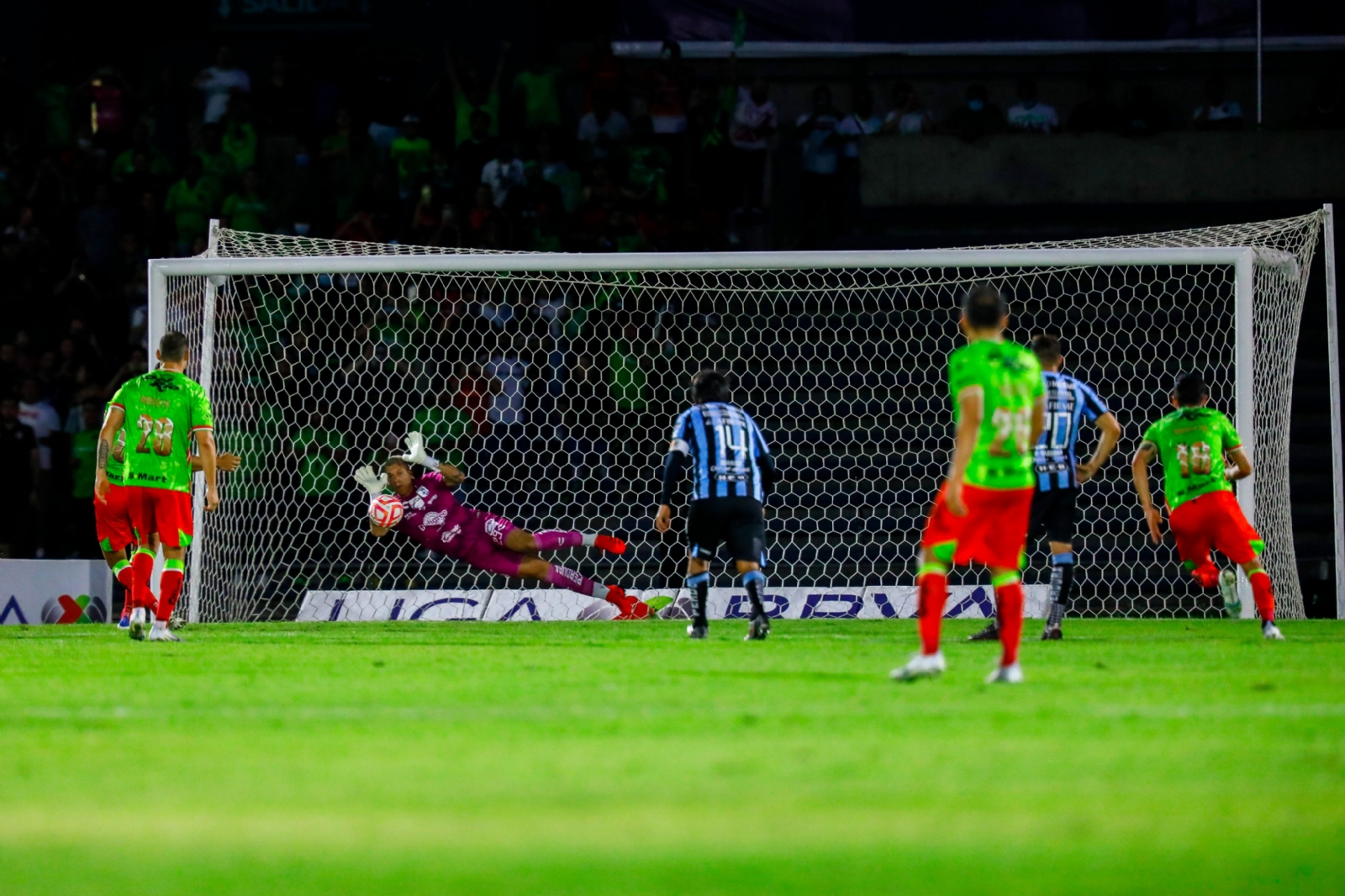 Quer Taro Vs Monterrey D Nde Y A Qu Hora Ver El Partido De La Jornada