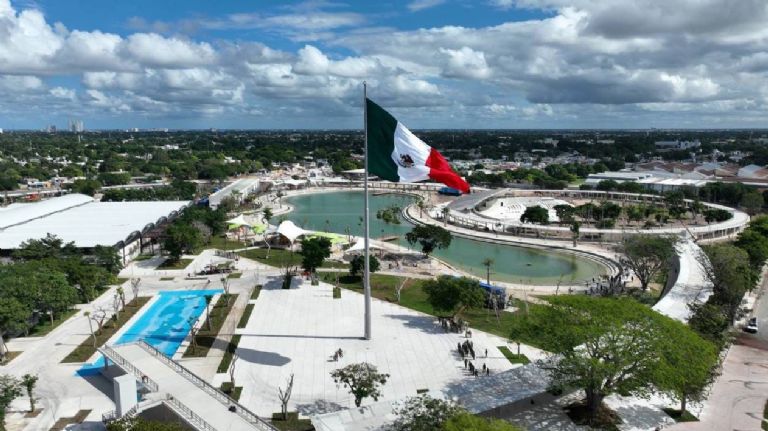 Mauricio Vila Visita El Gran Parque La Plancha De M Rida Previo A Su