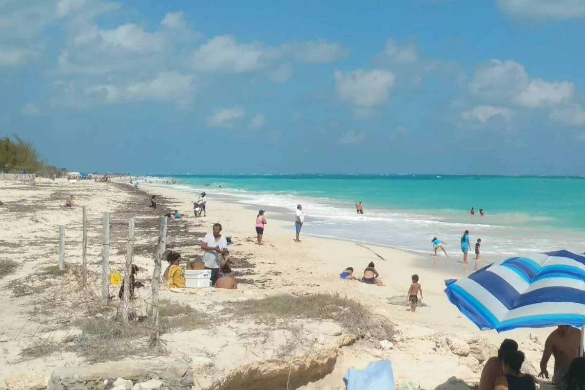 'Acapulquito', El Balneario De Isla Mujeres, Sin Protección Para ...