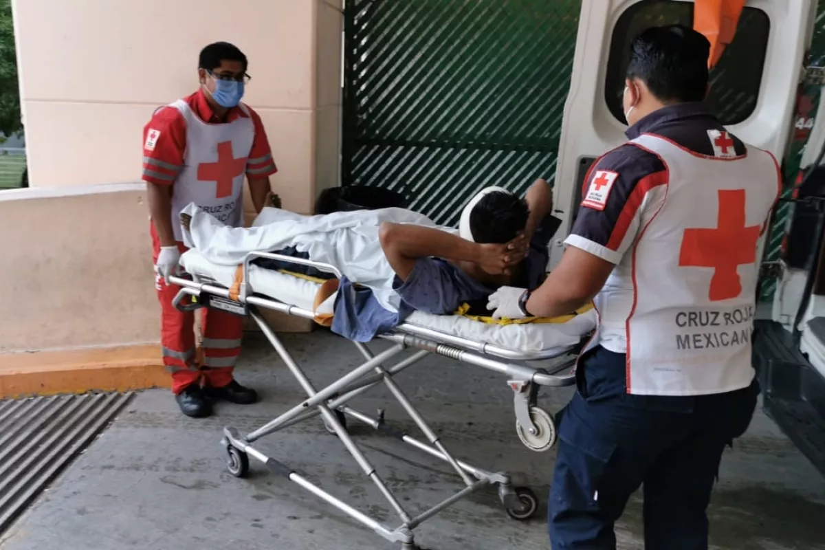 Casi Muere Electrocutado En Ciudad Del Carmen - PorEsto