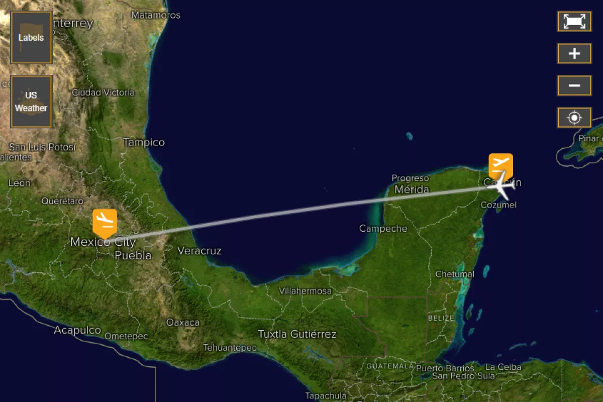 Retoman vuelos en el aeropuerto de Cancún tras el huracán “Milton