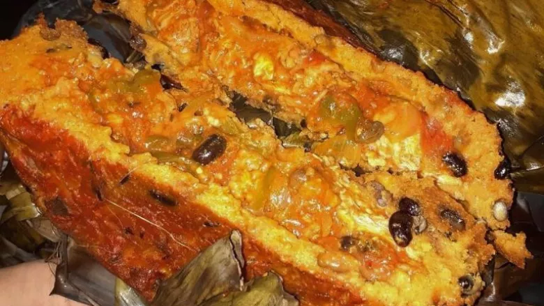 Esta es la auténtica receta para preparar el mucbipollo yucateco - PorEsto