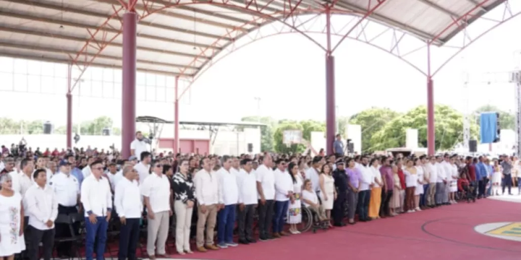 Erick Yam toma protesta como presidente municipal PorEsto