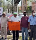 Acusan a la Universidad de Ciudad del Carmen de burlarse del adeudo de jubilados