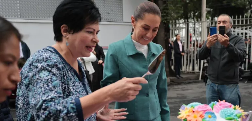 Claudia Sheinbaum celebra su cumpleaños entre vecinos y simpatizantes ...