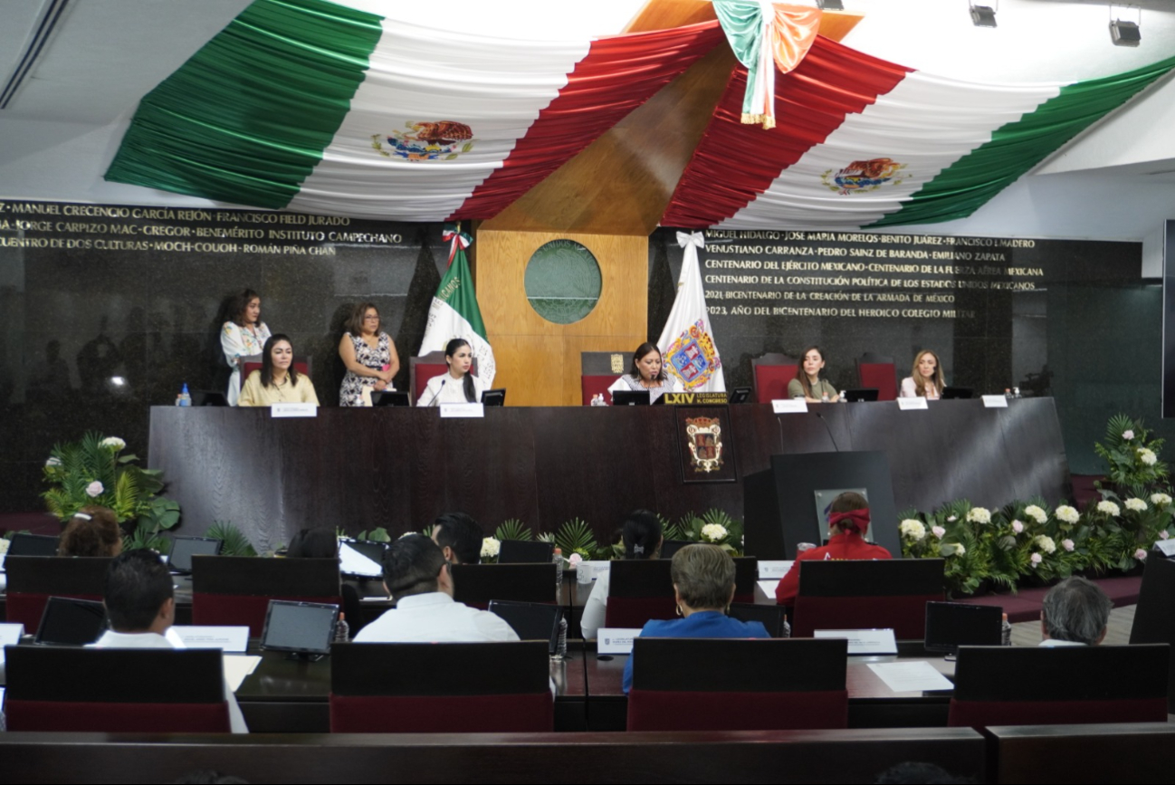 Realizan primera sesión del Congreso de Campeche con nuevos diputados 