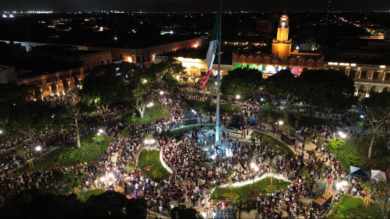 El evento se llevó a cabo en la Plaza Grande de Mérida