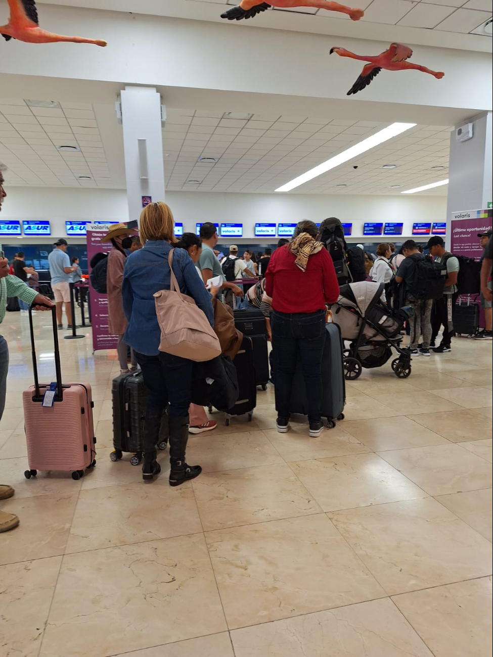 Volaris retrasa casi tres horas el vuelo de Mérida a Guadalajara