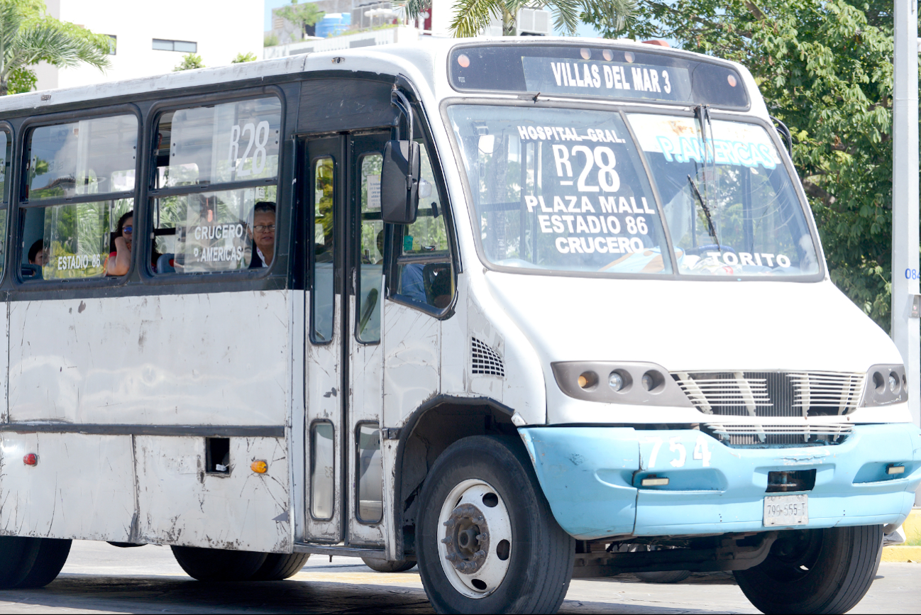 La población requiere más rutas que abarquen otras zonas, así como horarios y vehículos óptimos