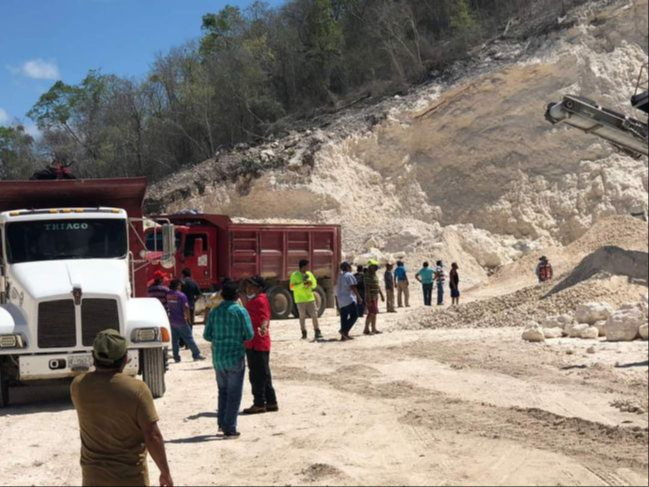 Volqueteros de la zona sur se quedan sin trabajo para fin de año