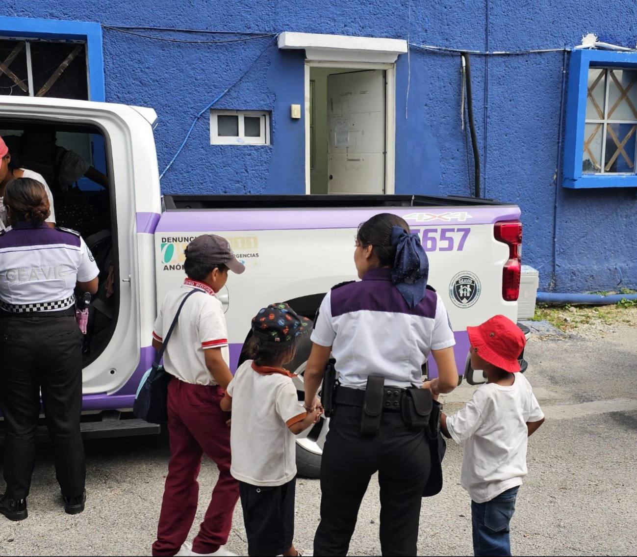 Rescatan a cuatro menores de edad víctimas de presunta explotación laboral en Cancún