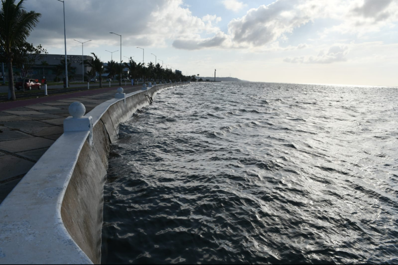 La "Súper Luna" podría causar inundaciones en áreas ribereñas de Campeche, Champotón, Carmen e Isla Arena