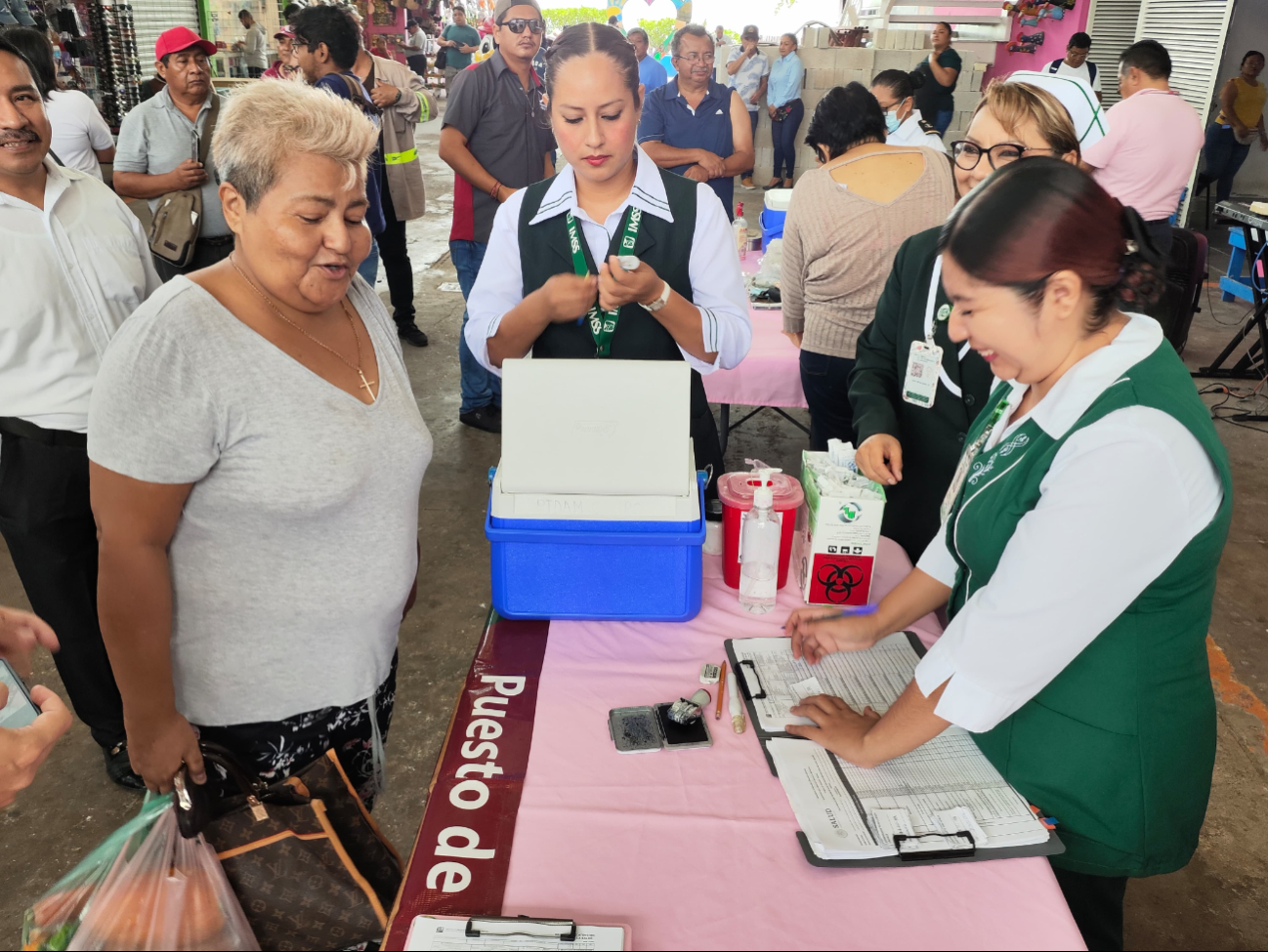 Arranca campaña de vacunación contra influenza y Covid-19 en Ciudad del Carmen y Palizada