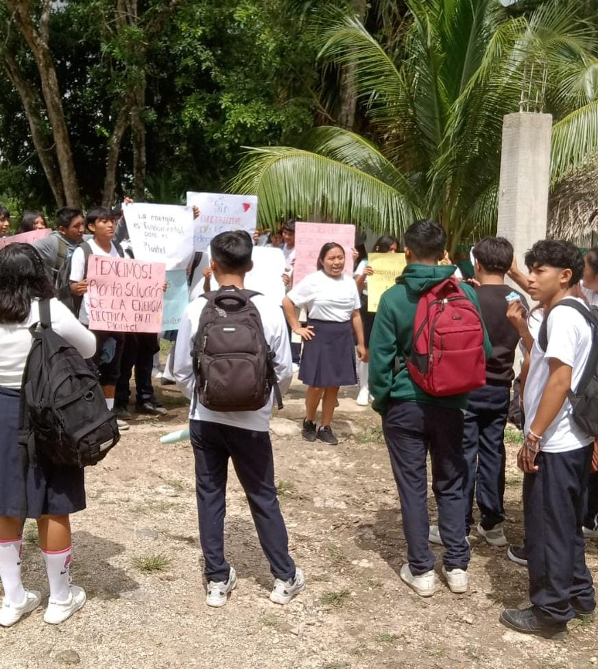 Alumnos expusieron más inconformidades en aulas de la escuela