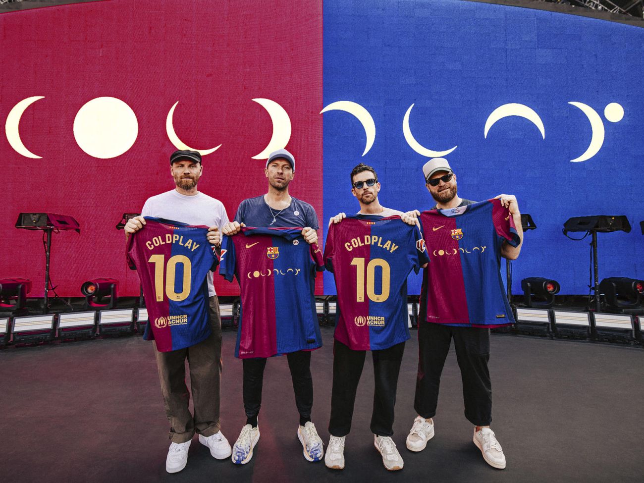 Coldplay se suma a la lista de artistas que han aparecido en la camiseta del Barcelona