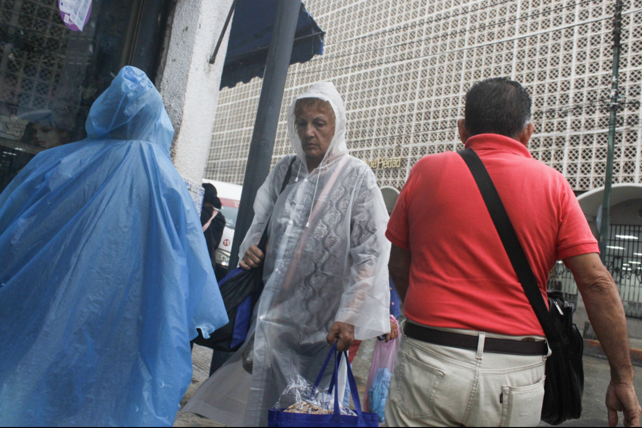 Las lluvias permanecerán todo el fin de semana en Yucatán