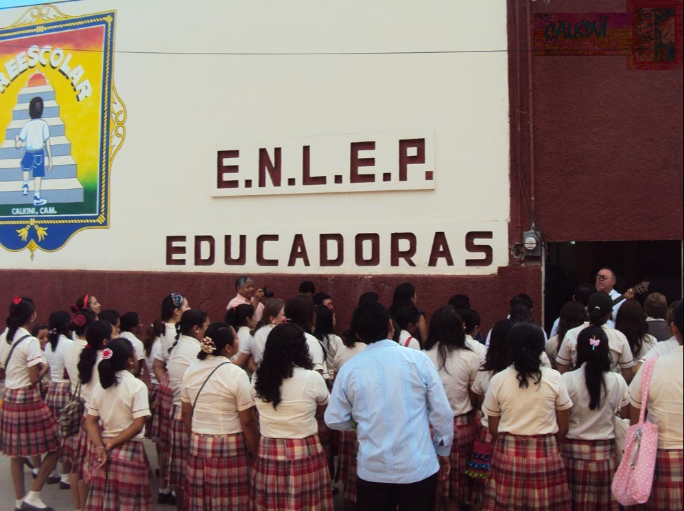 Celebrarán 43 años de la escuela normal de Calkiní