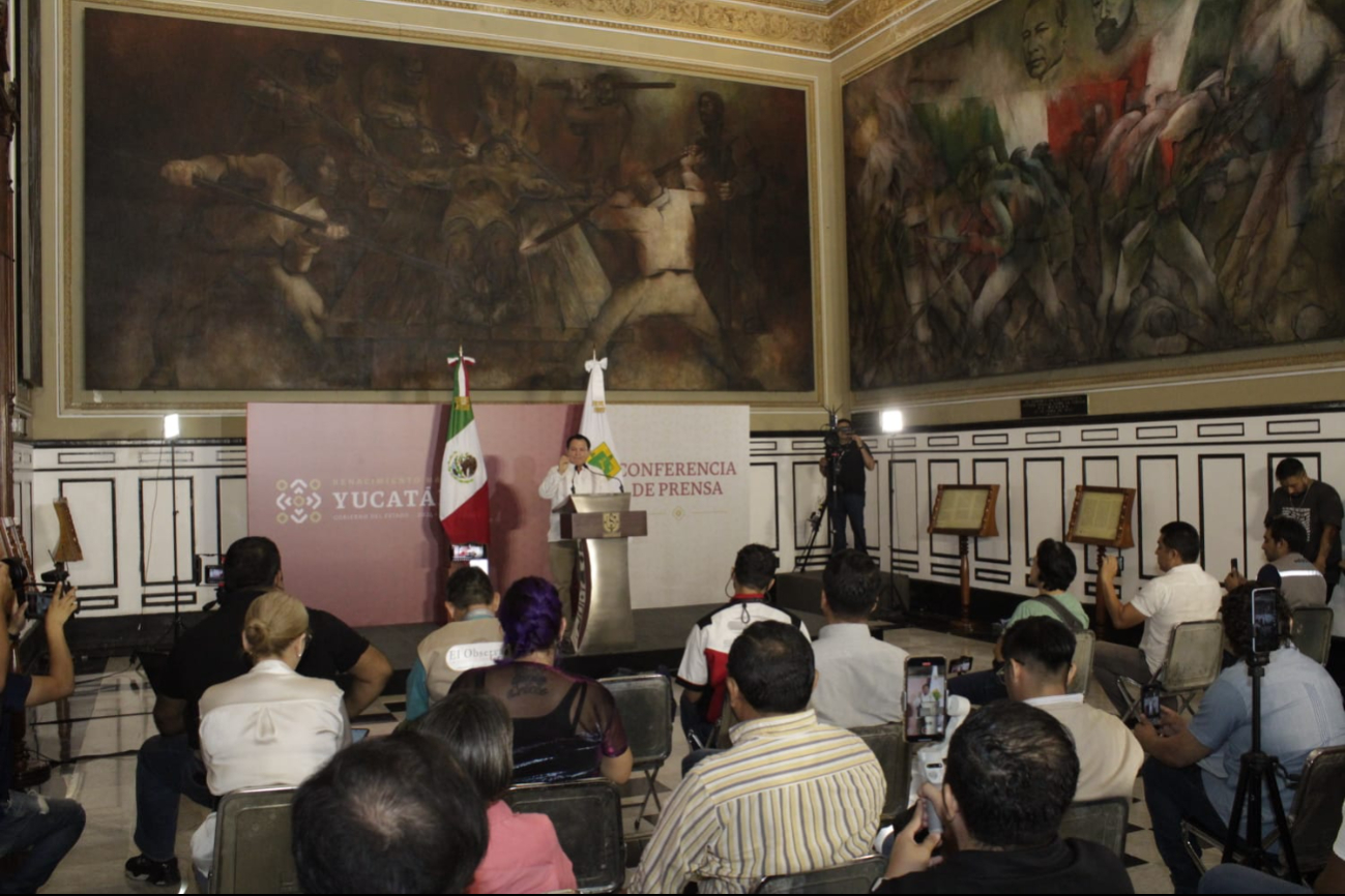 El Gobernador agradeció a los presentes por acompañarlo