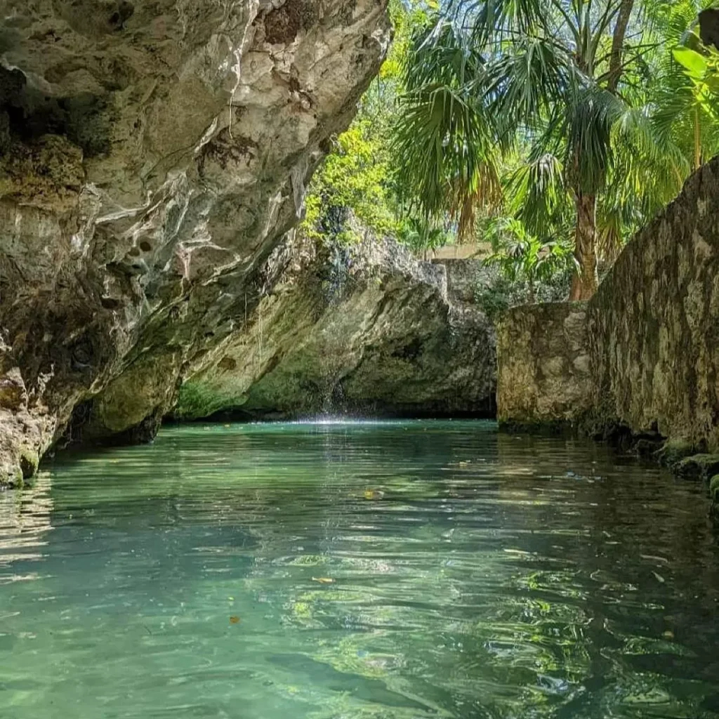 Hay posibilidades de encontrar un cenote en una propiedad privada