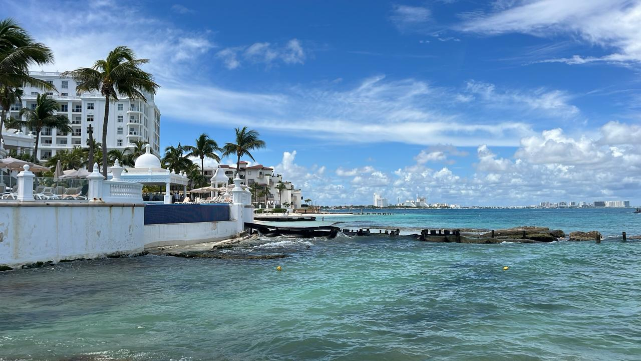 Ejecutan a una persona en Cancún: Alertan por ataque armado en la zona hotelera