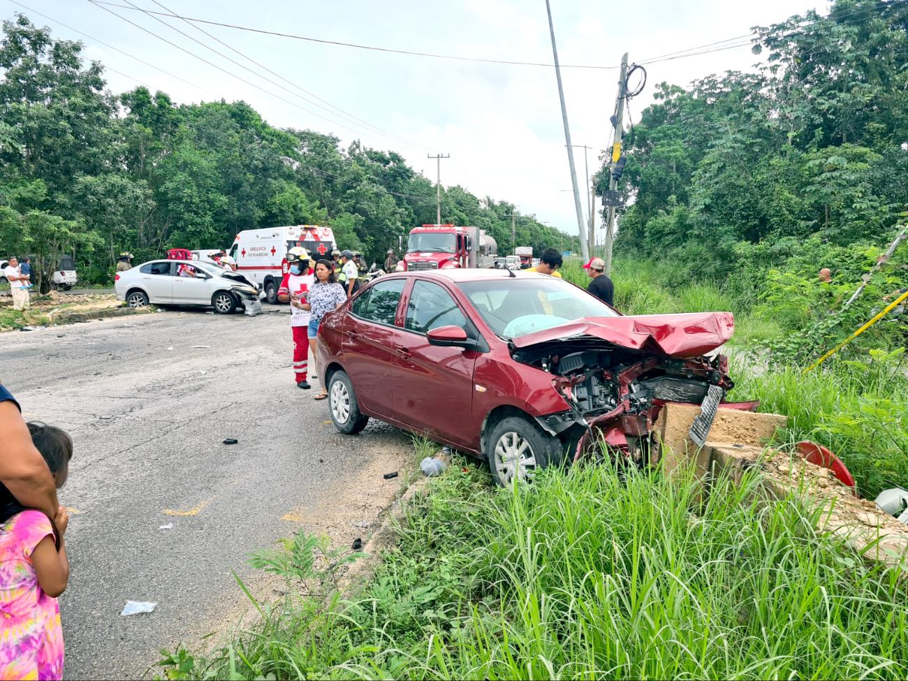 Múltiples accidentes de tránsito en Cancún dejan daños de 1 mdp