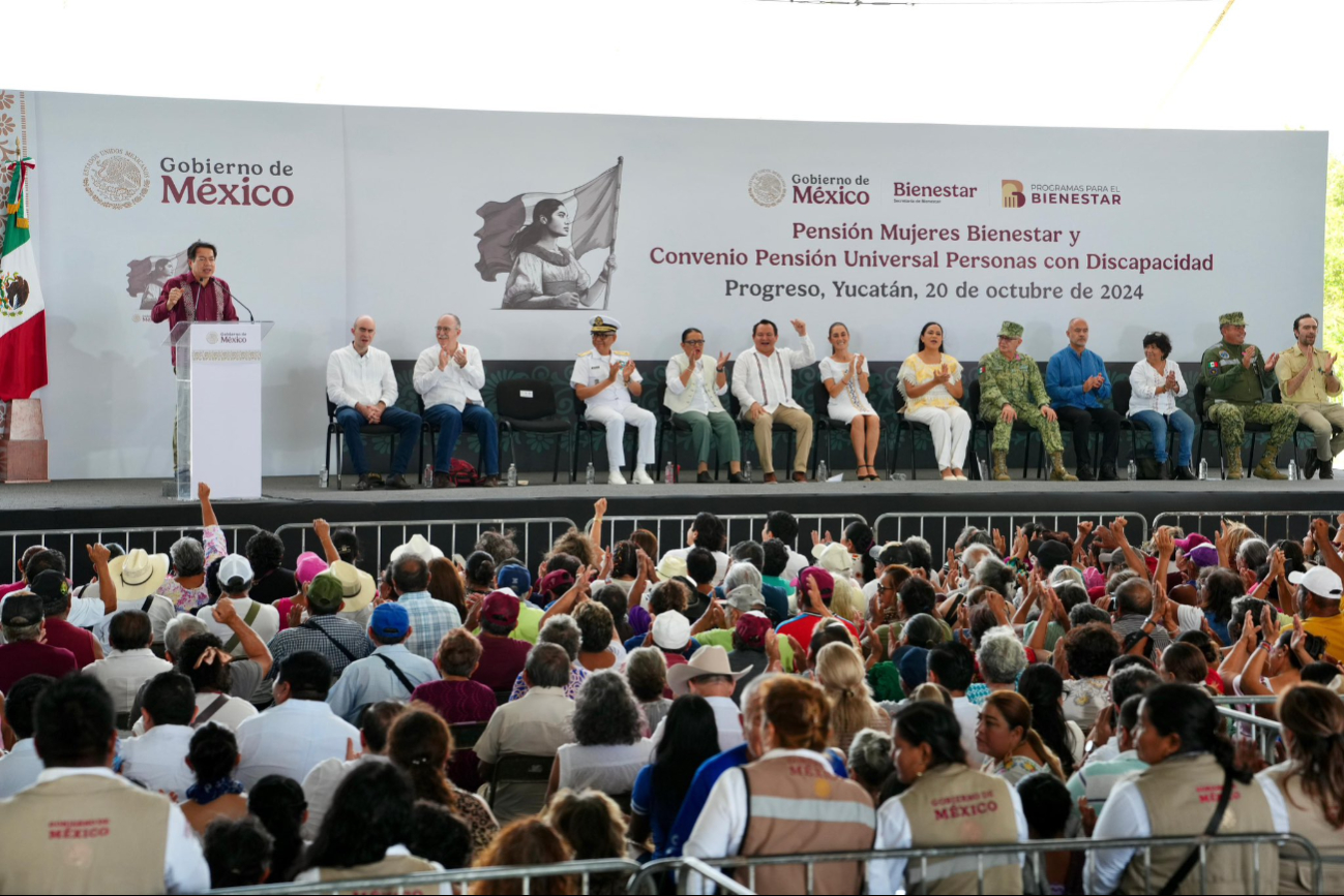 En Yucatán, 90 mil  alumnos de secundarias públicas recibirán la beca ‘Rita Cetina’