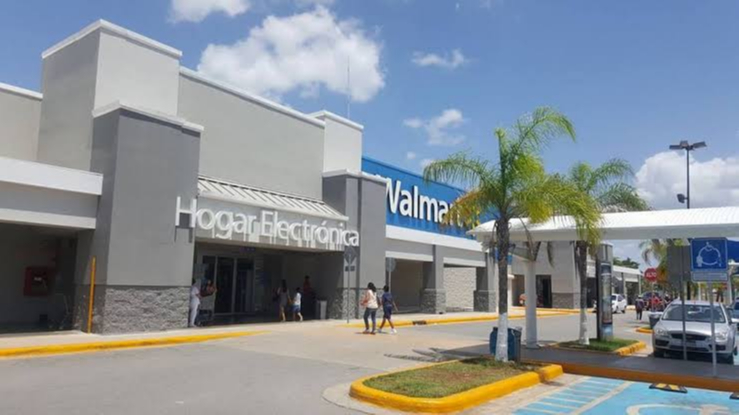 Piden “derecho de piso” a Walmart