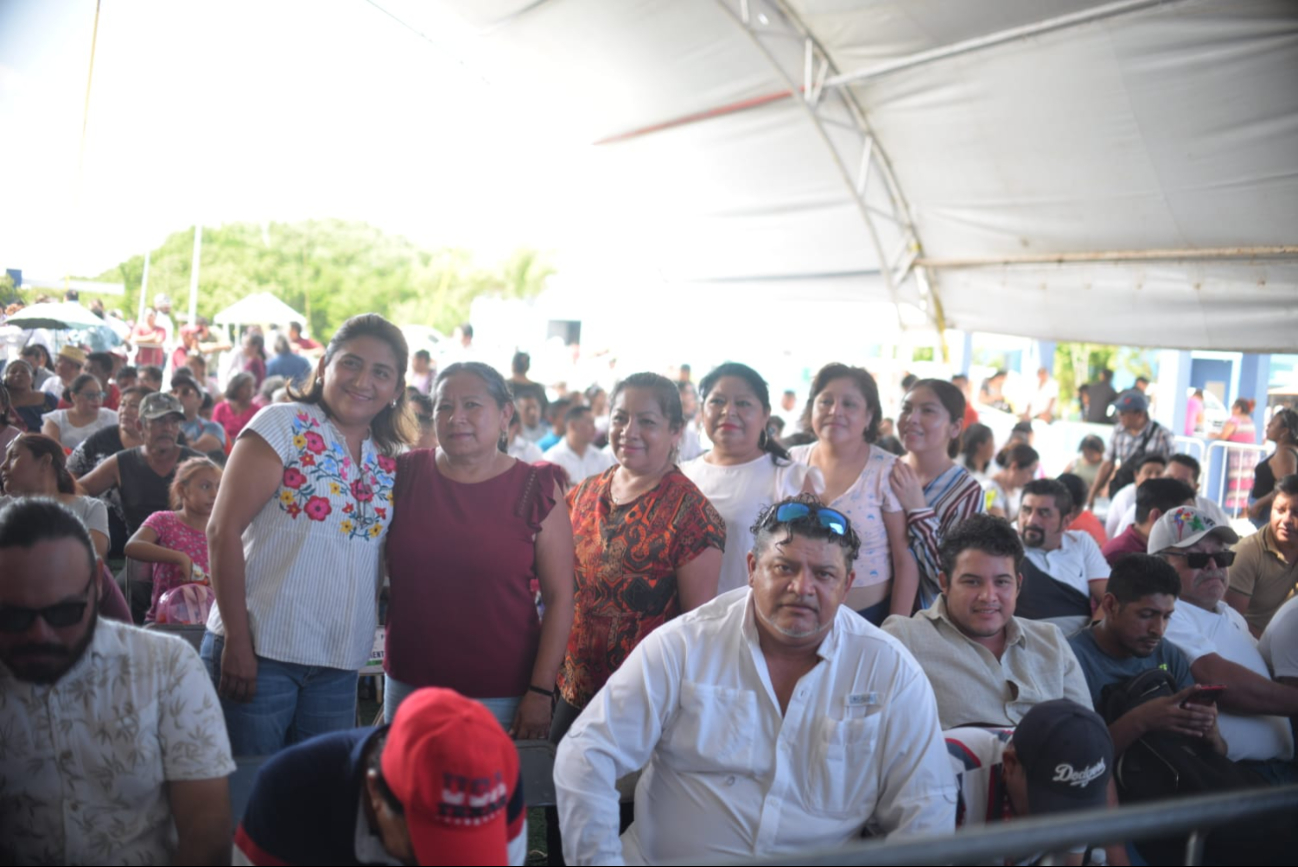 Yucatecos esperan a Claudia Sheinbaum en su primera visita a Progreso como Presidenta de México 