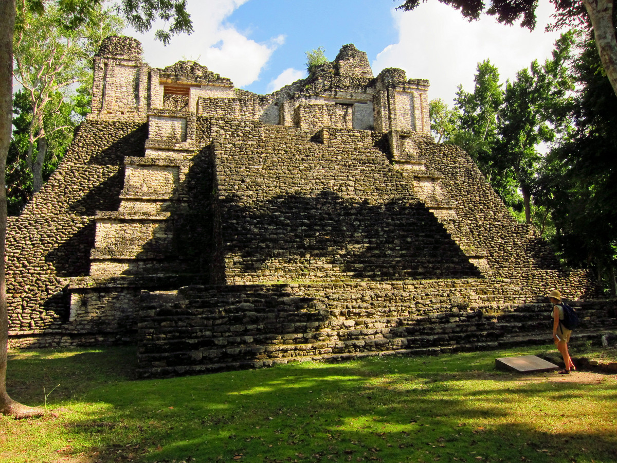 Las obras relacionadas al tren maya todavía siguen dando mucho por descubrir en Dzibanché.