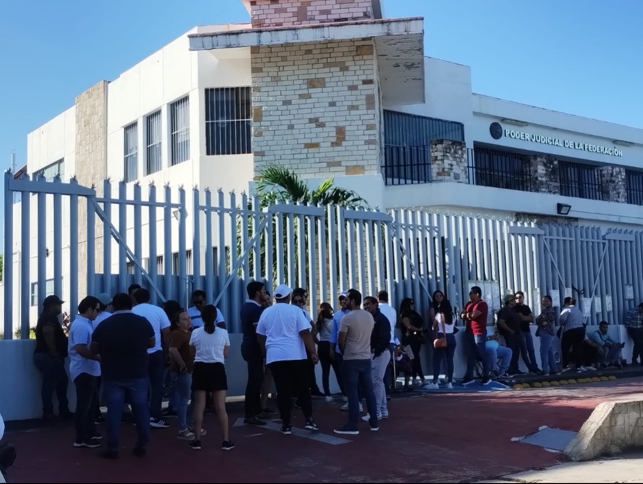 Trabajadores del Poder Judicial de la Federación en Campeche continúan en paro de labores