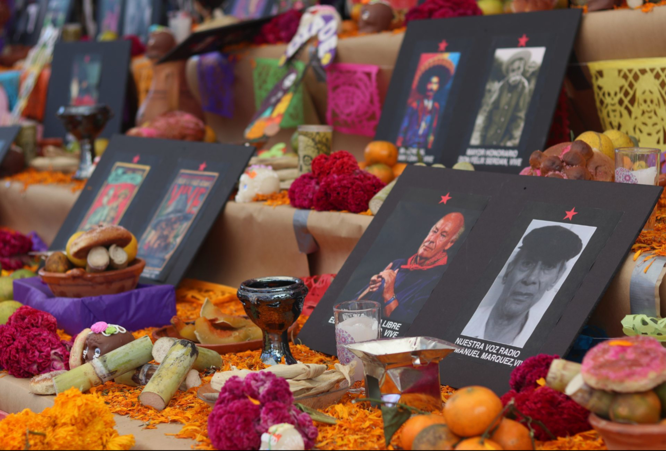 Cada quien elige cuando se debe quitar la ofrenda de Día de Muertos, pero te decimos que dice la tradición