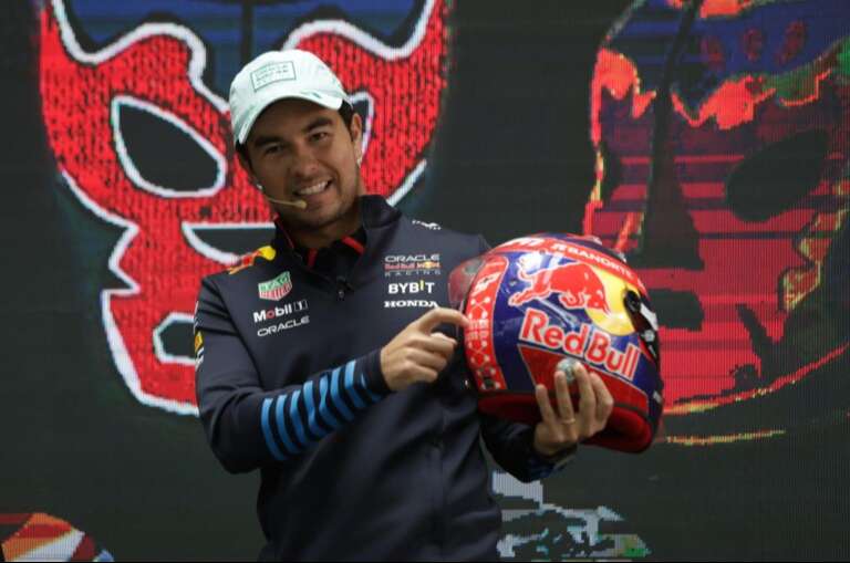 Checo Pérez terminó décimo en la Práctica Libre 1 del GP de México 2024