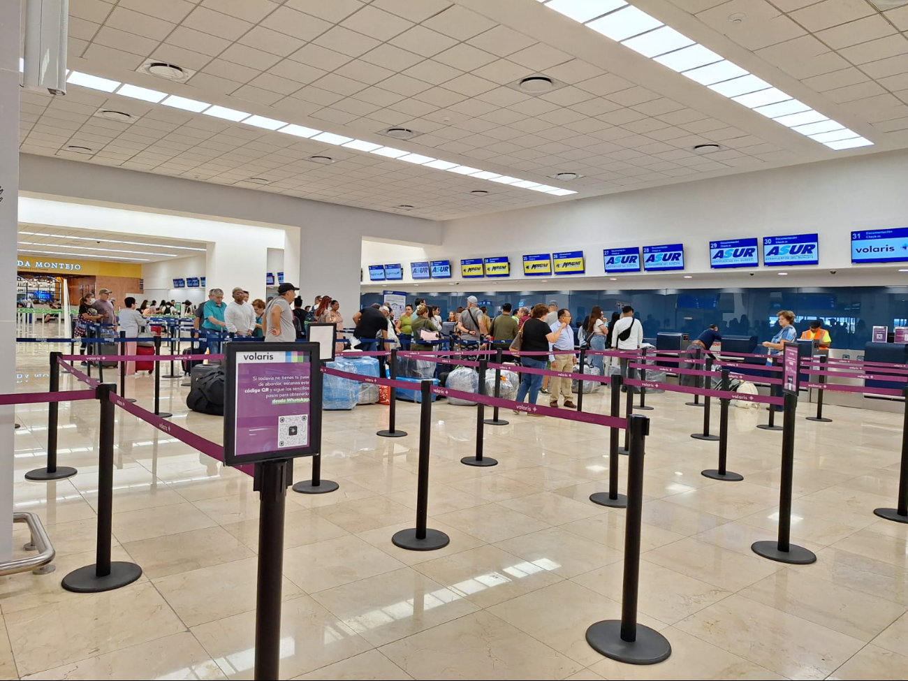 Hay al menos un par de vuelos con demoras en el  aeropuerto de Mérida