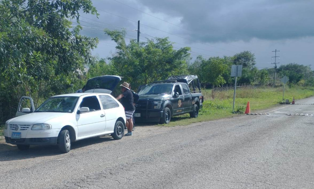 Los trabajadores fueron interceptados por un automóvil negro con vidrios polarizados y despojados de más de 100 mil pesos