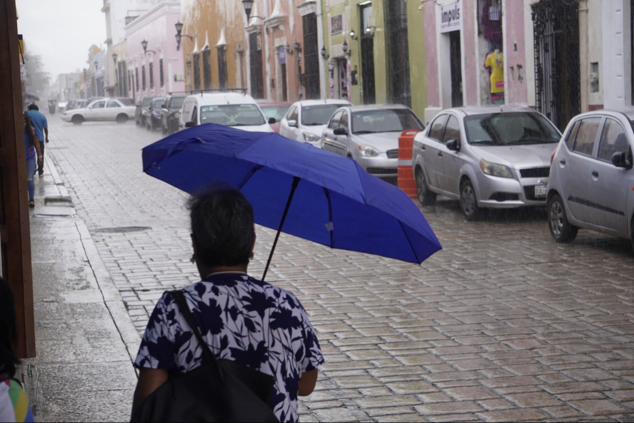 Onda tropical 28 dejará lluvias fuertes en Campeche para los próximos días